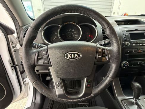 Used 2011 Kia Sorento EX FWD image 11