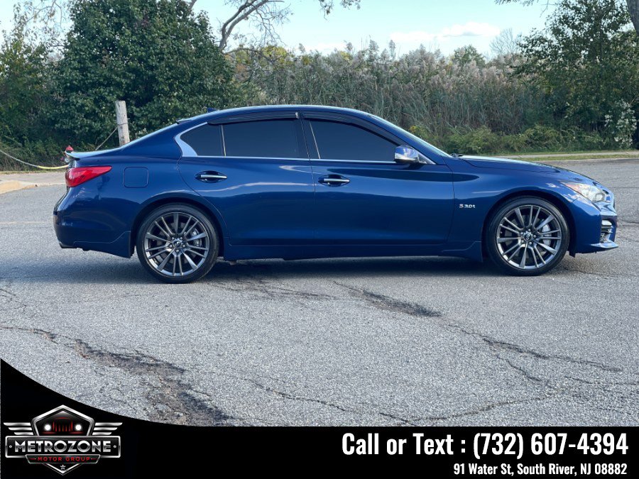 Used 2016 INFINITI Q50 Red Sport 400 AWD/4WD image 9