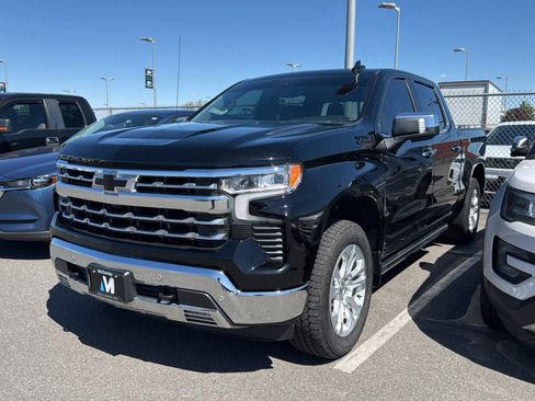 Used 2023 Chevrolet Silverado 1500 LTZ w/ LTZ Convenience Package II AWD/4WD image 1