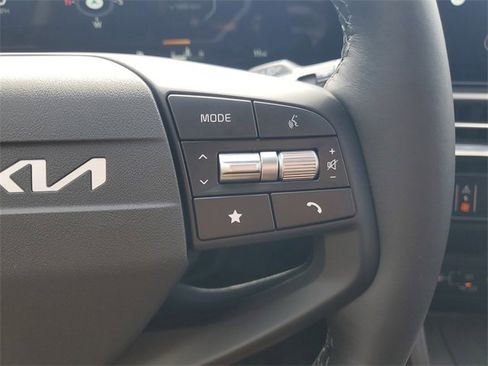 New 2026 Kia Sportage SX image 33