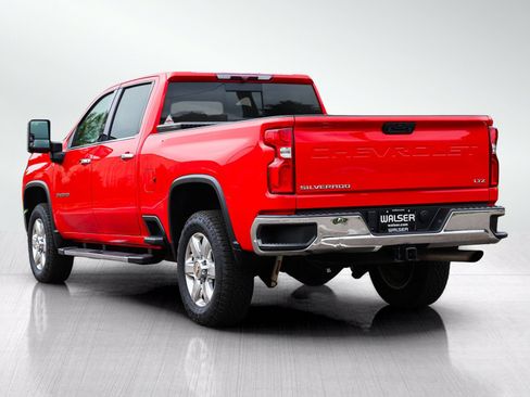 Used 2022 Chevrolet Silverado 2500 LTZ AWD/4WD image 4