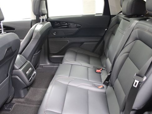 New 2026 Lincoln Nautilus Premier w/ Equipment Group 102A image 25