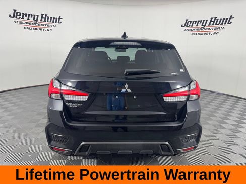 Used 2025 Mitsubishi Outlander Sport AWD image 8