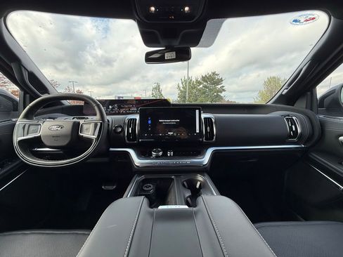 New 2025 Ford Expedition Platinum w/ Stealth Performance Package image 30