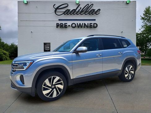 Used 2025 Volkswagen Atlas SE FWD image 7