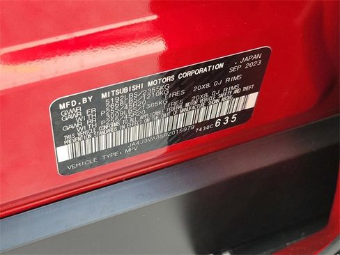 Used 2024 Mitsubishi Outlander image 34