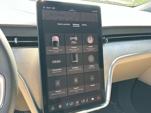 Certified 2025 Volvo EX90 Ultra image 14