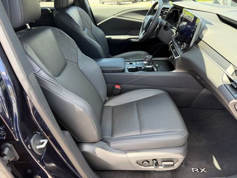 Used 2024 Lexus RX 350 Premium w/ Accessory Package (Z1) AWD/4WD image 15