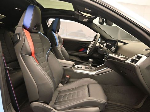 Used 2026 BMW M2 w/ Lighting Package RWD image 26