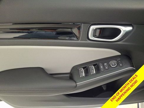 Used 2025 Honda Civic Sport Touring image 15