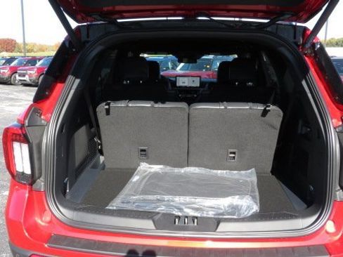 New 2026 Ford Explorer ST image 29