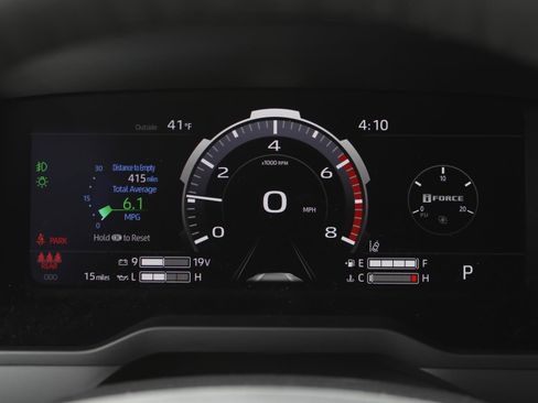 New 2026 Toyota Tundra Limited AWD/4WD image 10