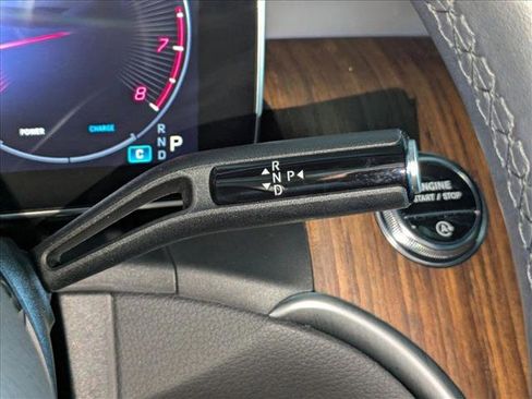 Used 2023 Mercedes-Benz GLC 300 image 12