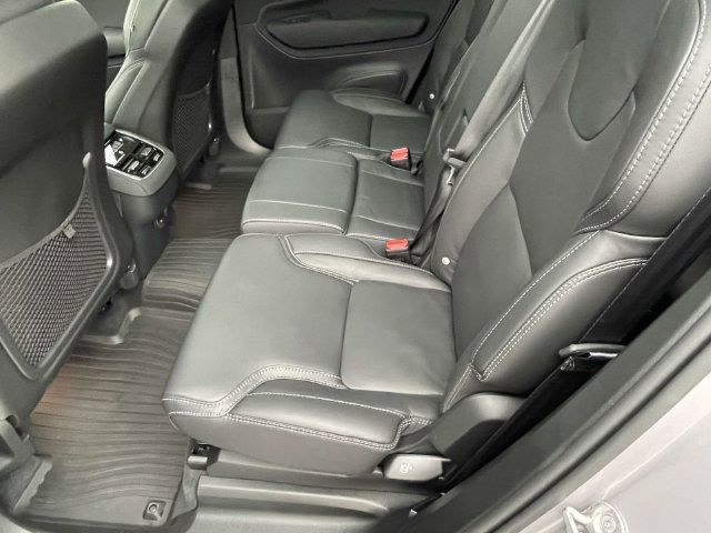 Used 2026 Volvo XC90 B6 Ultra w/ Protection Package AWD/4WD image 16