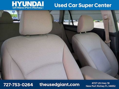 Used 2015 Subaru Outback 2.5i Premium AWD/4WD image 6