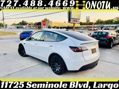 Used 2023 Tesla Model Y Long Range AWD/4WD image 9