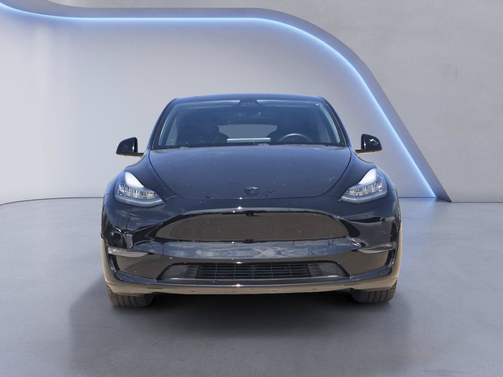 Used 2021 Tesla Model Y Long Range AWD/4WD image 2