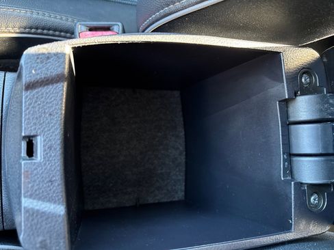 Used 2014 Toyota Corolla S image 36