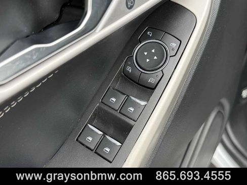 Used 2022 Ford Explorer Limited image 14