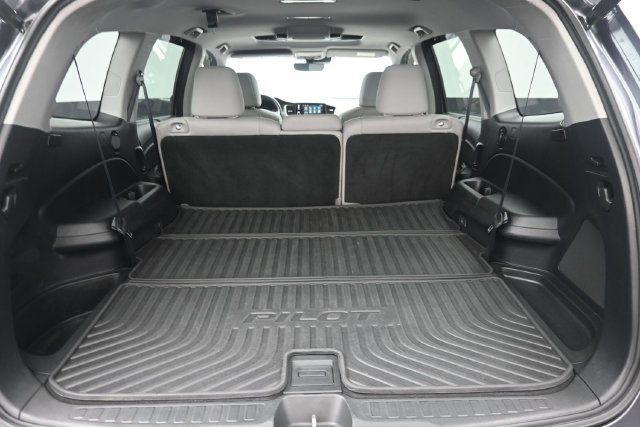 Used 2019 Honda Pilot Touring image 37