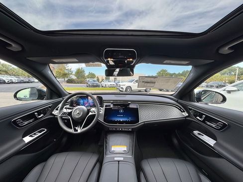 New 2026 Mercedes-Benz E 350 Sedan image 2
