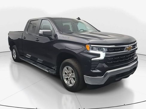 Used 2024 Chevrolet Silverado 1500 LT w/ Protection Package image 2