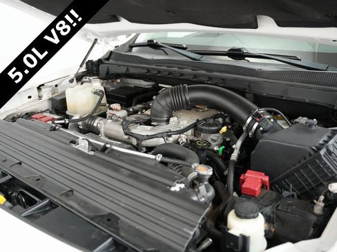 Used 2019 Nissan Titan PRO-4X image 59