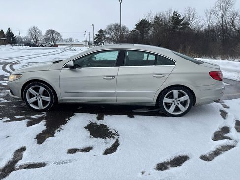 Used 2011 Volkswagen CC Lux Plus image 8