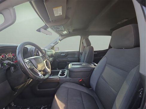 Used 2022 Chevrolet Silverado 1500 RST w/ Convenience Package II image 13