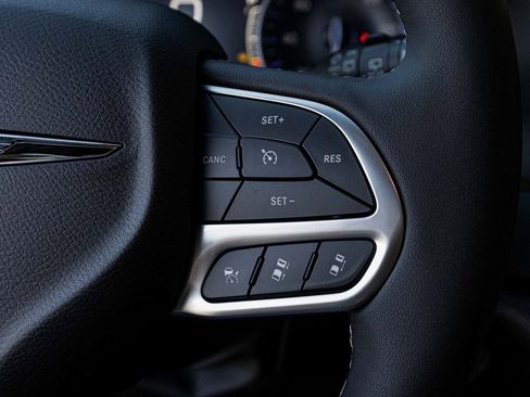 New 2026 Chrysler Voyager LX image 21