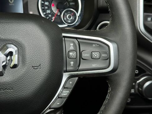 Used 2025 RAM 1500 Big Horn AWD/4WD image 36