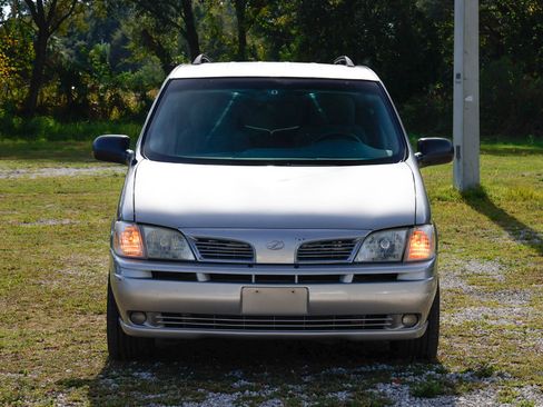 Used 2004 Oldsmobile Silhouette GL image 17