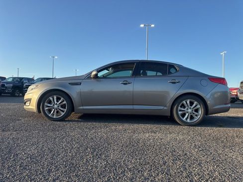 Used 2013 Kia Optima EX w/ Premium Pkg image 16