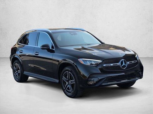 Certified 2026 Mercedes-Benz GLC 300 image 3