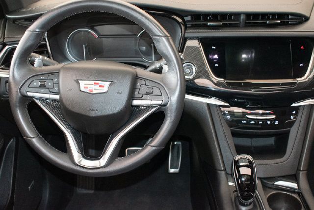 Used 2024 Cadillac XT6 Sport AWD/4WD image 18