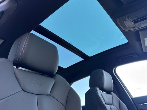 New 2025 Audi Q3 2.0T Premium image 14