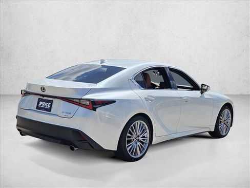 Used 2022 Lexus IS 300 AWD w/ Premium Package image 5