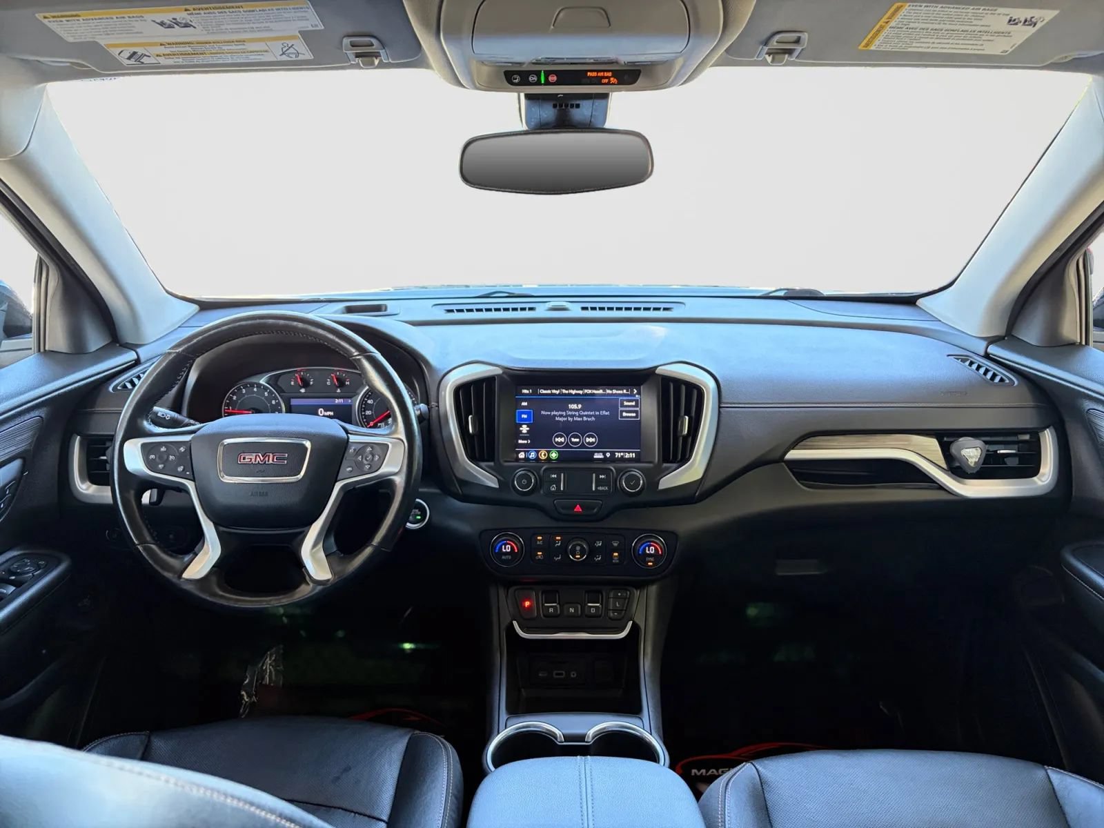 Used 2021 GMC Terrain SLT w/ Elevation Edition AWD/4WD image 22