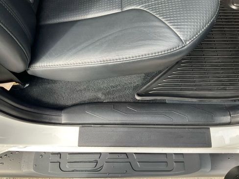 Used 2019 Toyota Tacoma TRD Sport image 48