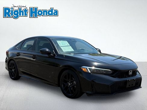 Used 2025 Honda Civic Sport image 10