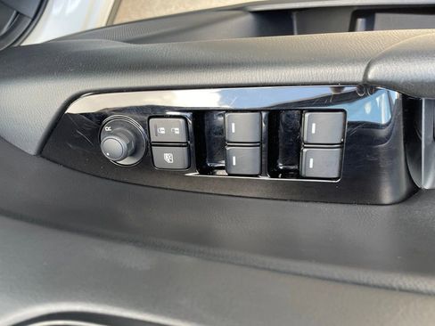 Certified 2025 MAZDA CX-5 AWD 2.5 S w/ Preferred Package image 19