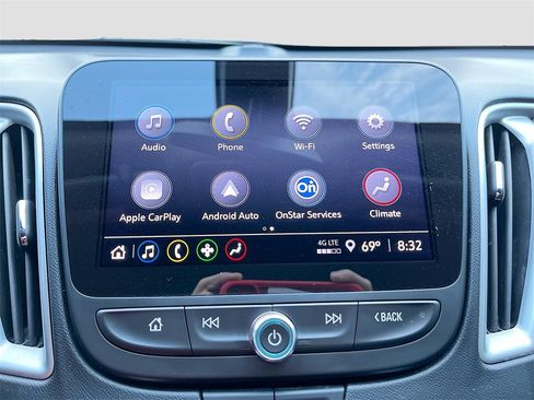 Used 2022 Chevrolet Malibu LT image 15