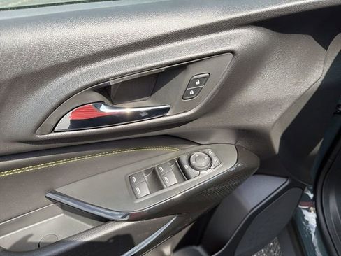 New 2026 Chevrolet Trax LT w/ Driver Confidence Package FWD image 20