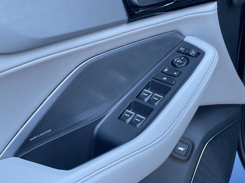 Used 2026 Acura MDX FWD w/ Technology Package image 15