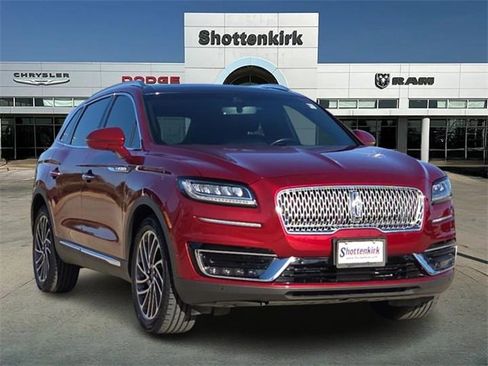 Used 2019 Lincoln Nautilus Reserve image 1