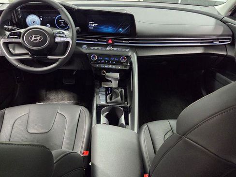 New 2026 Hyundai Elantra Limited image 8