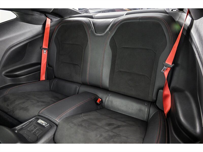 Used 2018 Chevrolet Camaro ZL1 RWD image 18