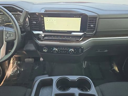 Used 2024 GMC Sierra 1500 Elevation AWD/4WD image 10