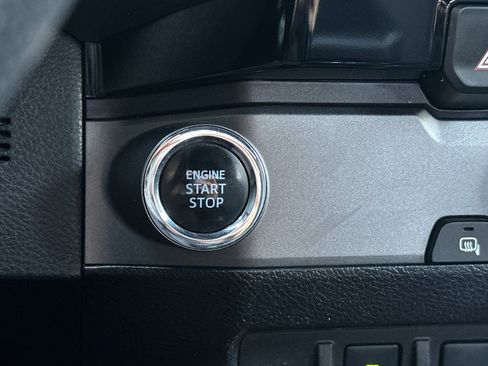 Used 2016 Toyota Tacoma TRD Sport image 20