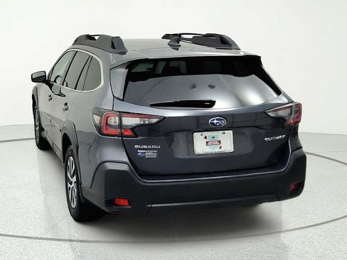 Certified 2025 Subaru Outback Premium AWD/4WD image 7